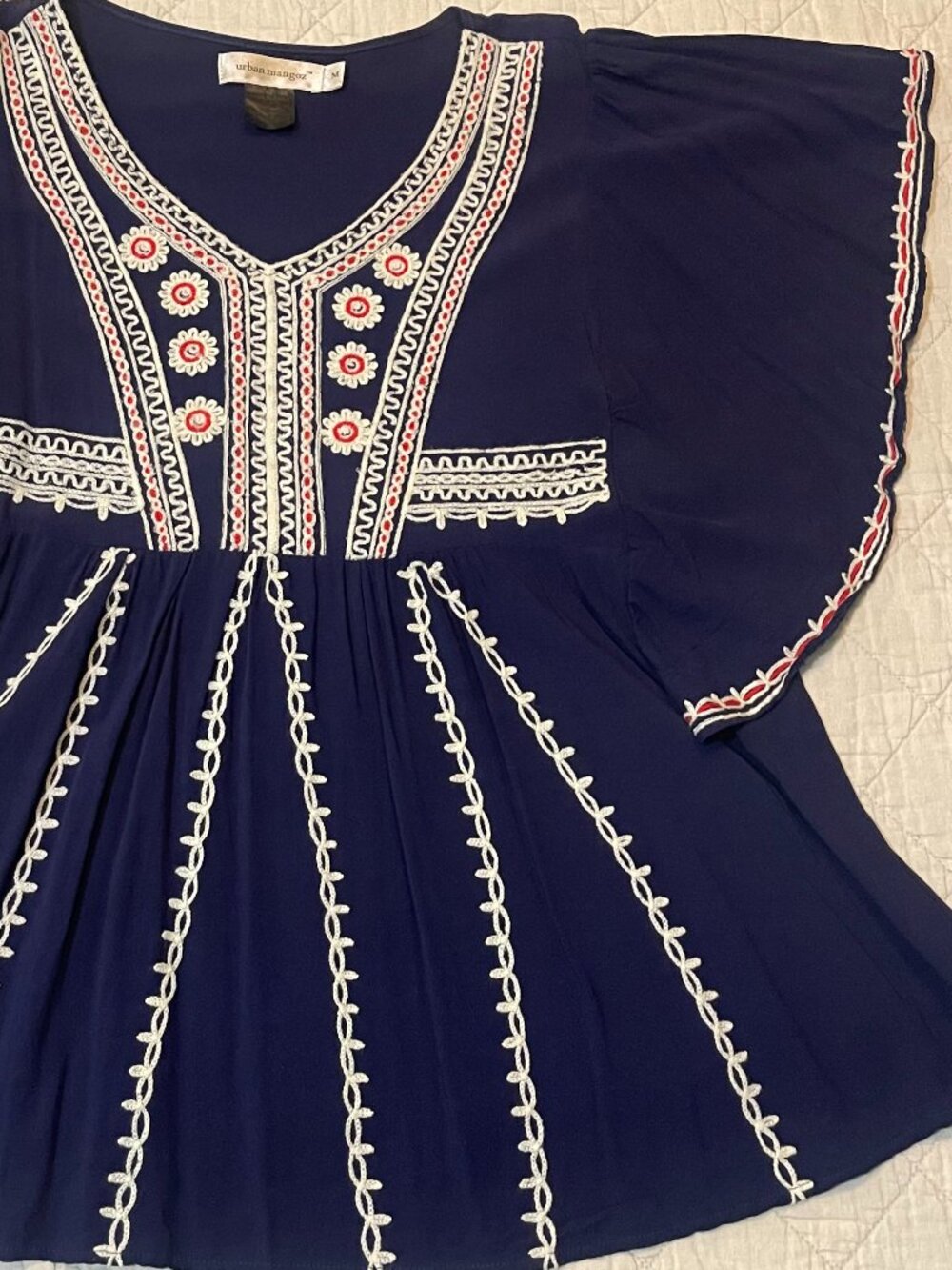 Boho Med. Urban Mangoz Navy/Red/Ivory Womens Embroidered V-Neck Empire Waist Top - Picture 12 of 13